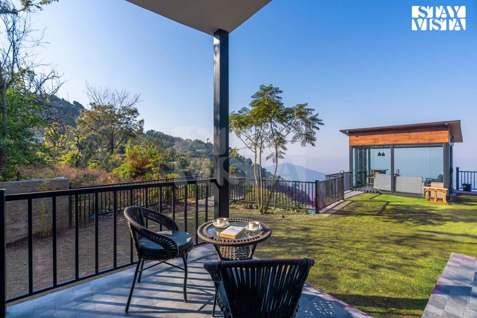 Stayvista At Savara With Gazebo, Bbq, Bonfire Kasauli Bagian luar foto